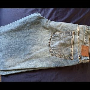 Men’s lucky brand jeans